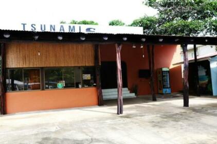 Tsunami Hostel