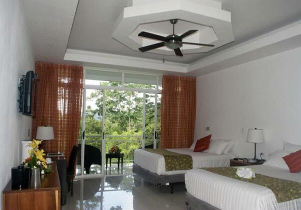 Hotel Villa Florencia - Photo3