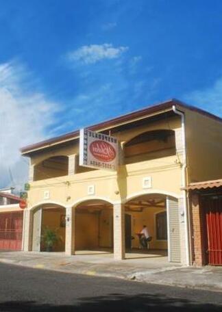 Yaldai Bed and Breakfast - Photo2