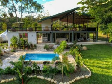 Synergy Costa Rica