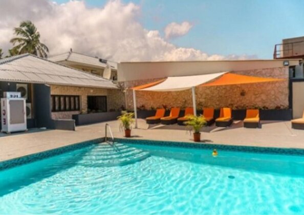 Curacao Airport Hotel - Photo2