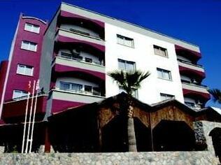 Empress Hotel Apartments