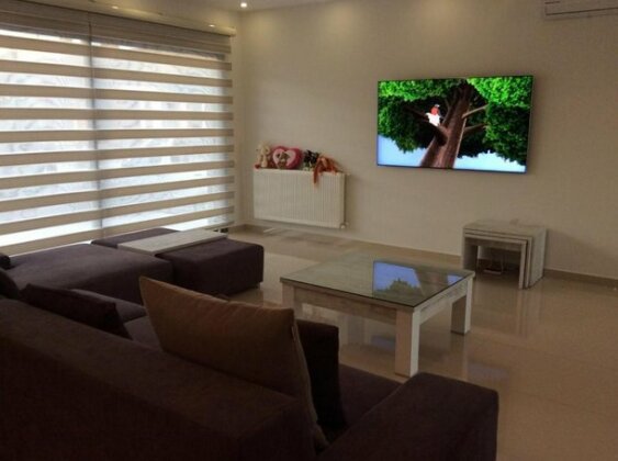 Salamis Park - Photo3