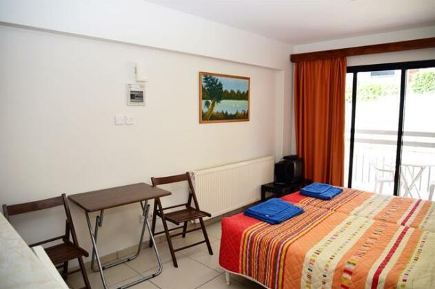 Tsolakis Flats - Photo2