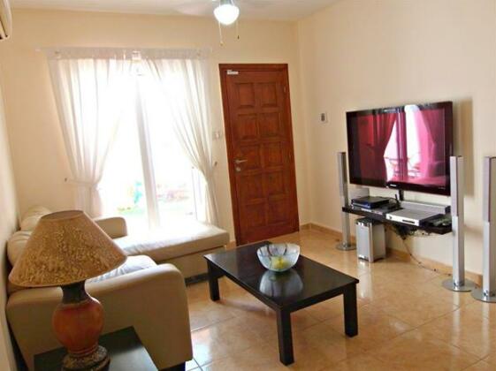 House 2 Toscana Hills - Photo4