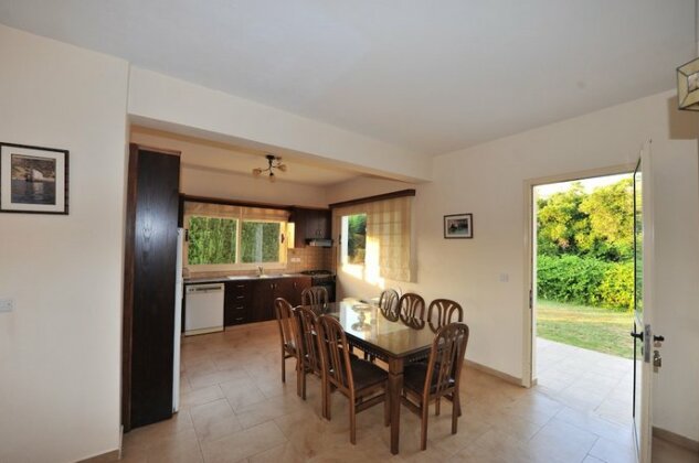 Jaime Villa Cyprus - Photo4