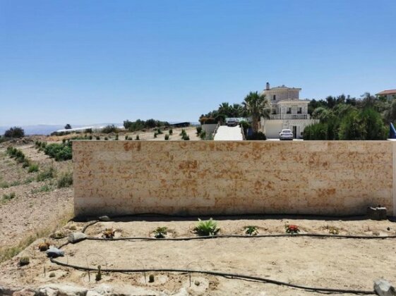 Luxury Stone Villa Argaka - Photo4