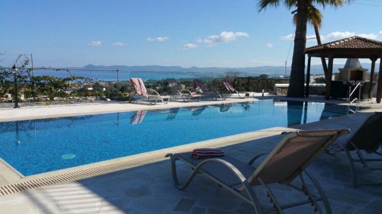 The View Villa Argaka - Photo2
