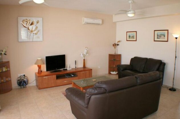 Trevs Argaka Aristo 2 Block 4 Apt 209 - Photo2