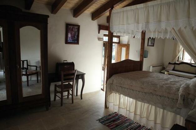 Damianou House - Photo4