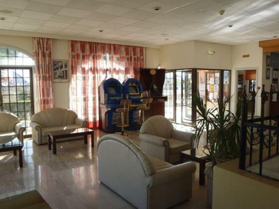 Cosmelenia Hotel Apartments - Photo4