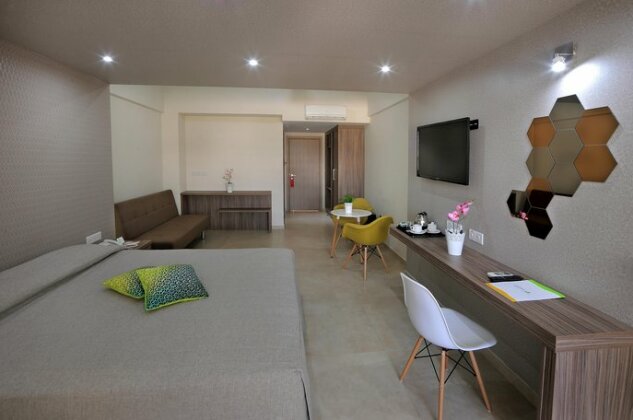 Nelia Gardens - Photo3