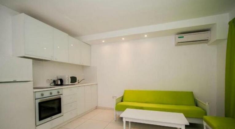 So Shine Aparthotel - Photo4