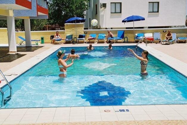 Sunny Blue Hotel - Photo5