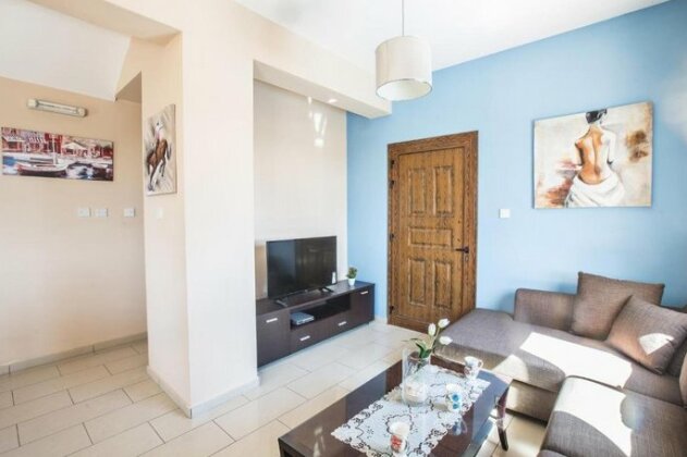 Sunny Coast Villa - Photo5
