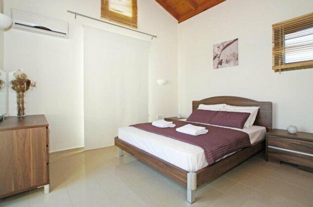 Villa Bridgit - Photo5