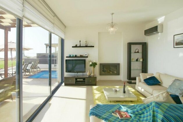 Villa Charon - Photo3