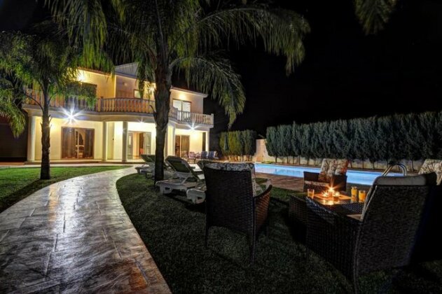 Villa Eva Ayia Napa - Photo5