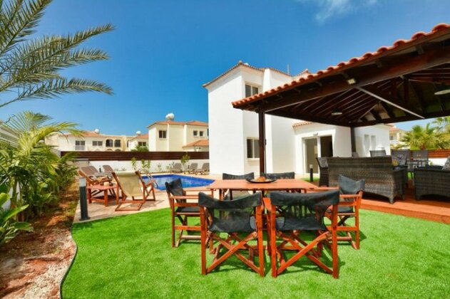 Villa Nissi Gold - Photo4