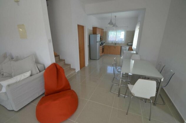 Yolanda Holiday Villa - Photo4