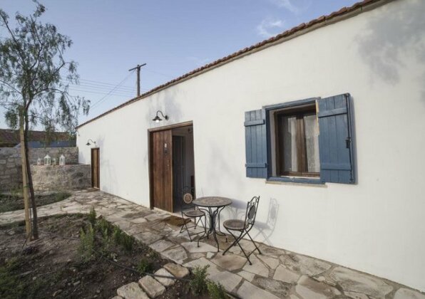 Meleni Cottage Houses - Photo2