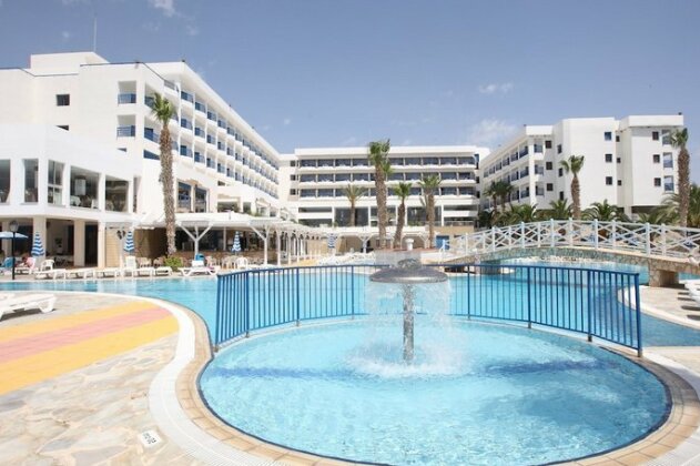 Ascos Coral Beach Hotel