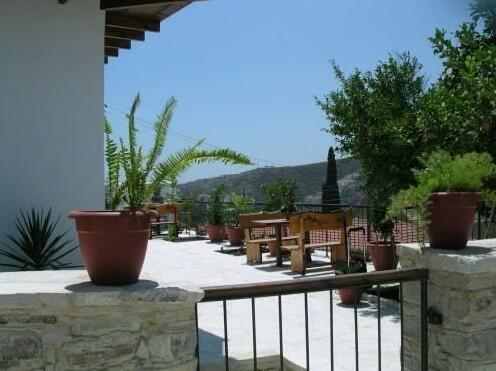 Andri's House - Photo4