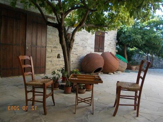 Palati House - Photo3