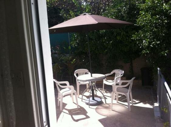 George's Holiday House - Photo5