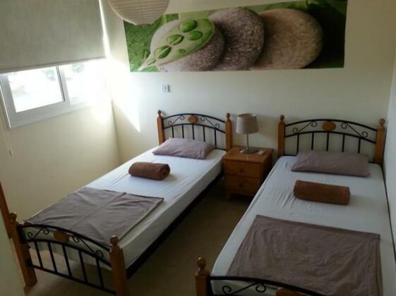 Orange Grove Kiti - Photo4