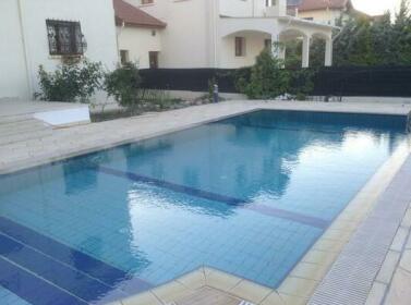 3bdr Villa With Private Pool Near Beach