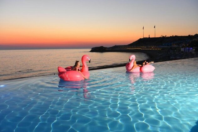 Acapulco Resort Hotel - Photo4