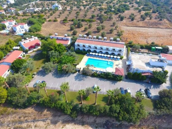 Bare Hill Holiday Village - Photo2