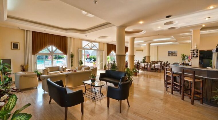Bare Hill Holiday Village - Photo4
