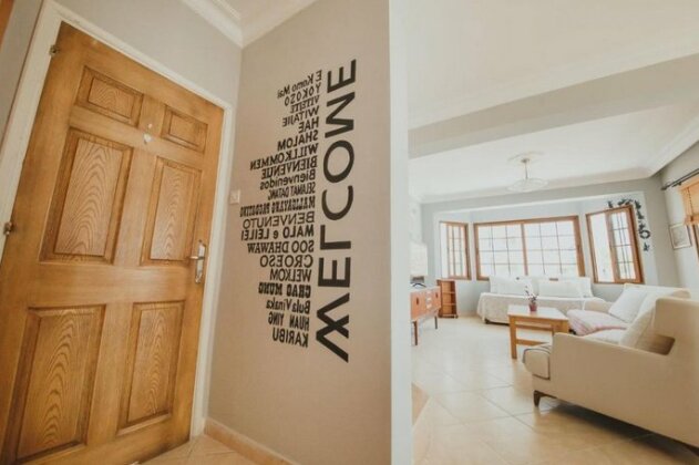 Best Kyrenia Hostel - Photo2