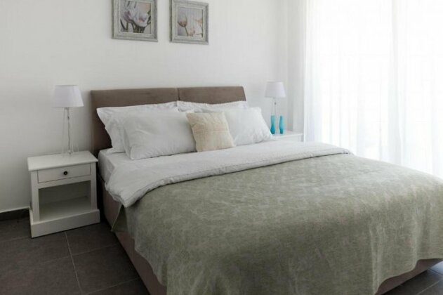 Brand New Olive Grove Apartment - Photo5