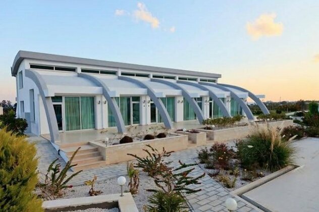 Fairmont Holiday Village - Photo2