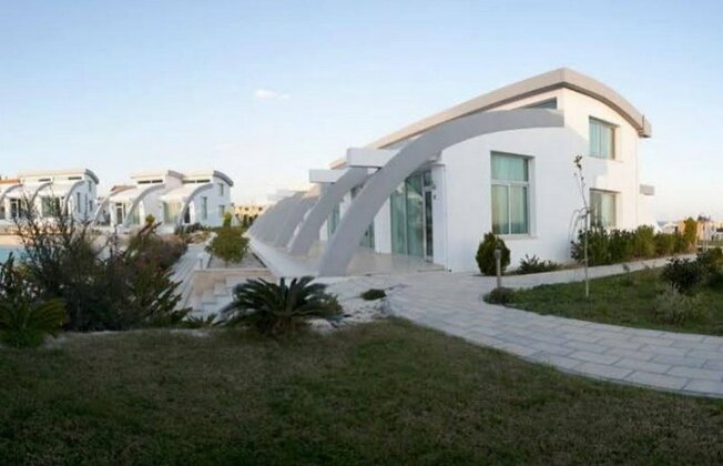 Fairmont Holiday Village - Photo3