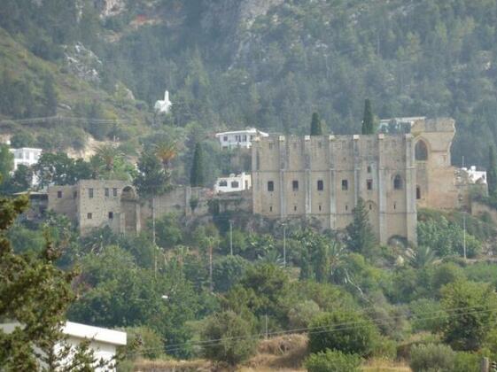 Farm House Kyrenia - Photo2