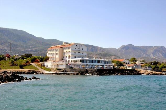 Manolya Hotel Kyrenia - Photo3