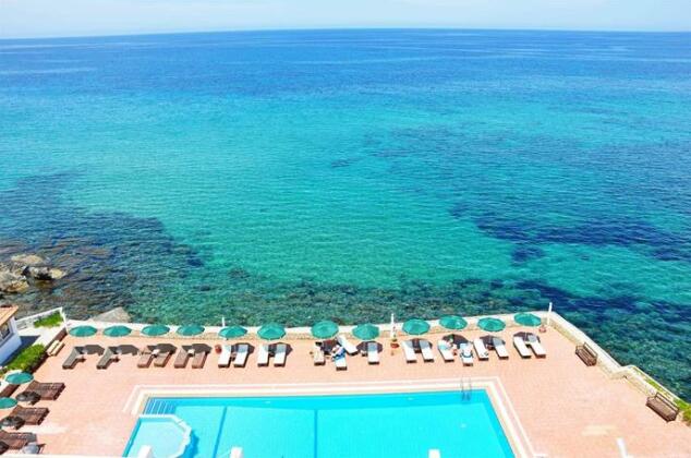 Manolya Hotel Kyrenia - Photo5