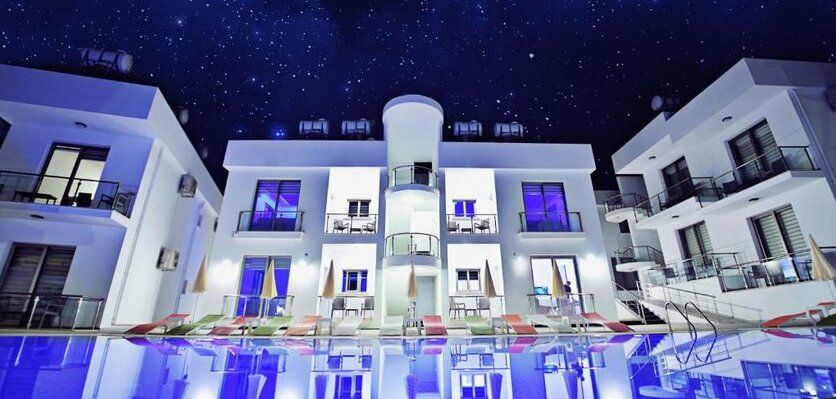 Metin Houses