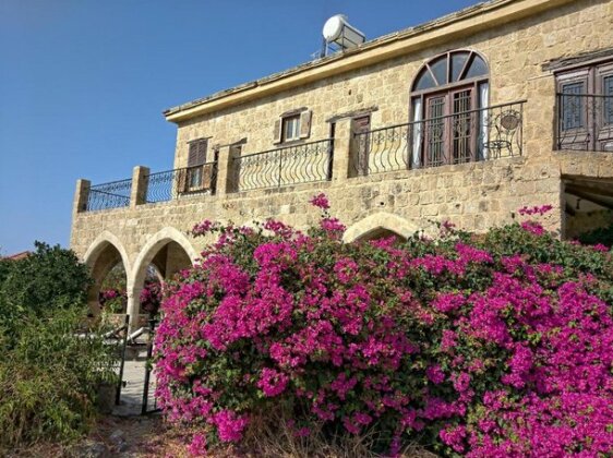 Peace House Kyrenia - Photo5