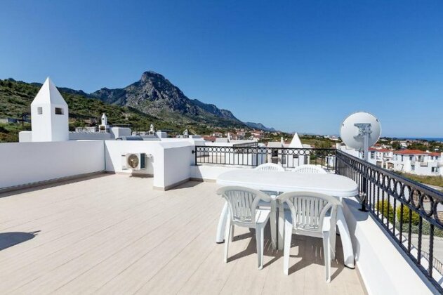 Seaview Selvi Village Apt - Photo3