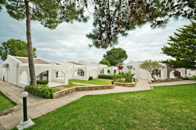 The Olive Tree Hotel - Photo4