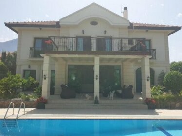 Villa B&B Kyrenia