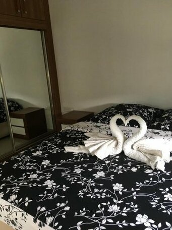 White Suit Apartment - Photo2