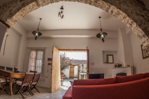 Angeli's Traditional Village House - Photo2