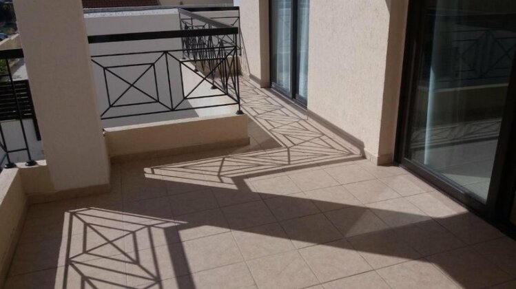 101 Mandritis Court - Photo4