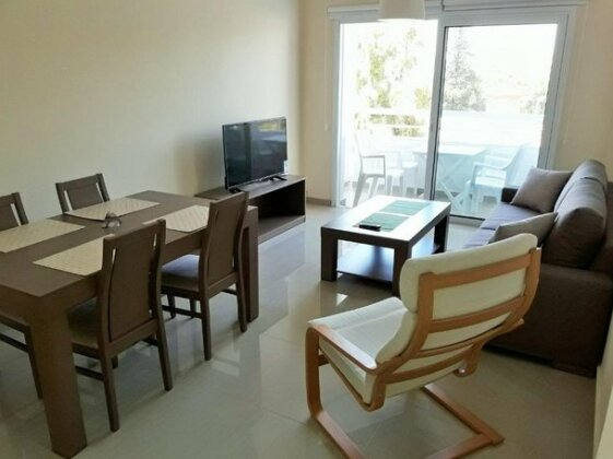 32 Hill Court - Photo2